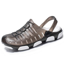 Load image into Gallery viewer, New Summer Fashion Sneakers Men Shoes Outdoor Slippers Fashion Beach Sandals Jelly Breathable Flip Flops Hollow Casual Footwear